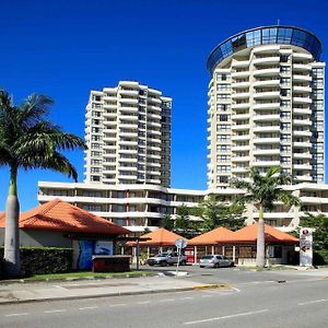 Ramada Hotel & Suites By Wyndham Noumea